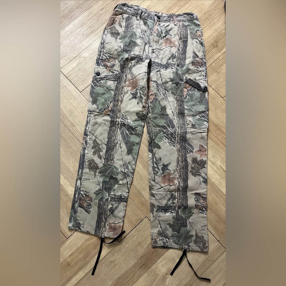 Men's Redhead Camoflague Cargo Hunting Hiking Adjustable Pants - Medium